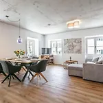 Hopfgarten Alpin Living 1 Und 2 شقة هوبفغراتن إم بريكسنتال